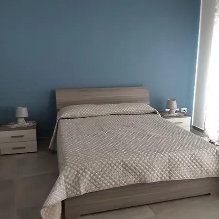 Casa Vacanza Due Torri Lejlighed