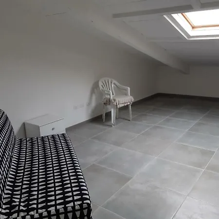 Lejlighed Casa Vacanza Due Torri Mattine